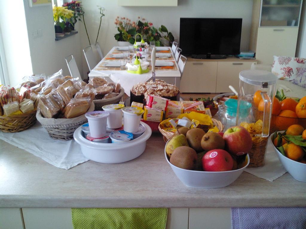 B&B Celestina Ischia Lacco Ameno  Buitenkant foto