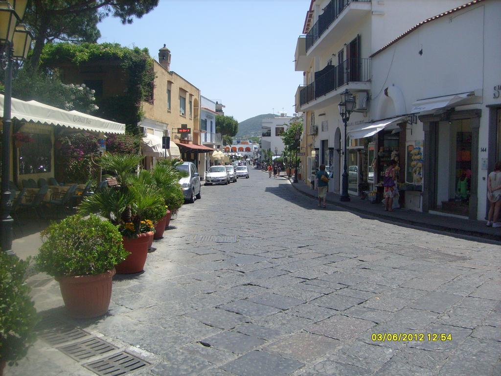 B&B Celestina Ischia Lacco Ameno  Buitenkant foto