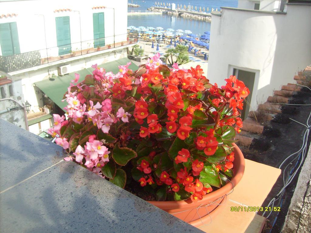 B&B Celestina Ischia Lacco Ameno  Buitenkant foto