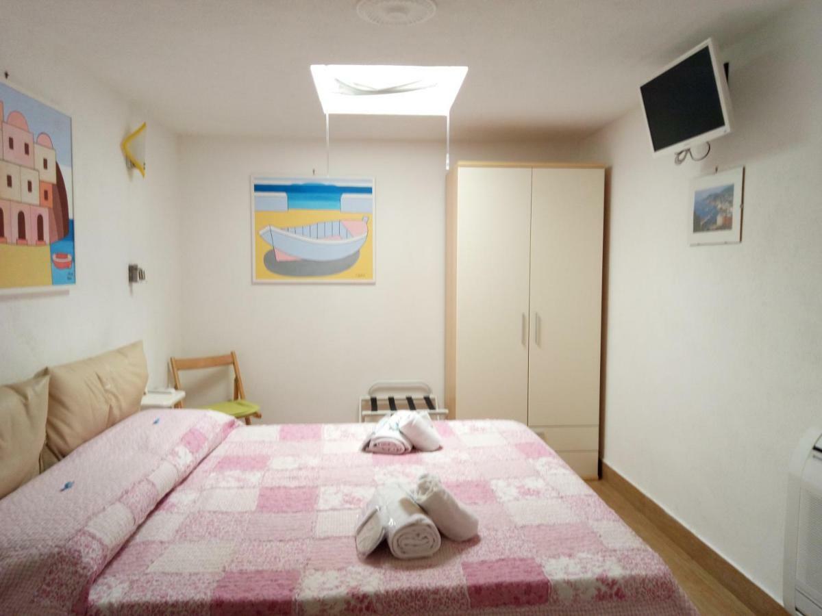 B&B Celestina Ischia Lacco Ameno  Buitenkant foto